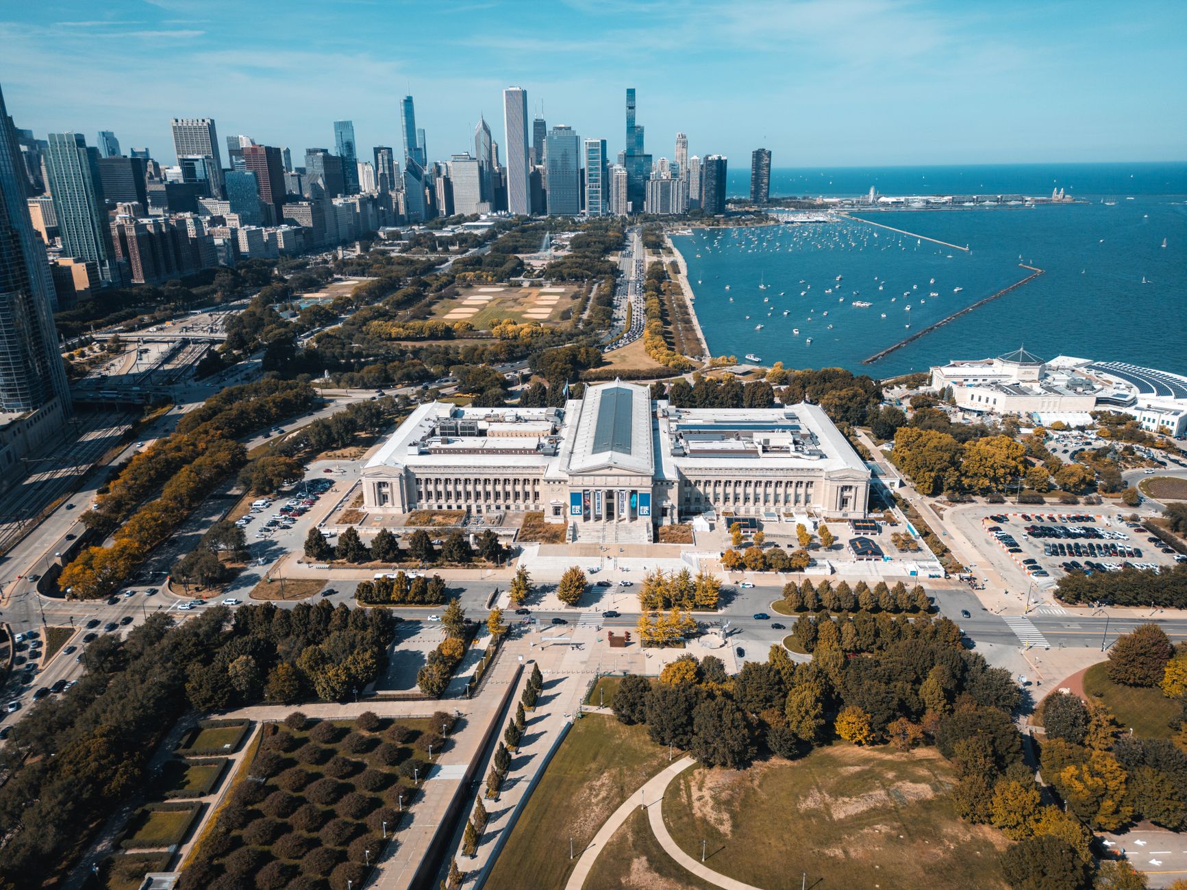 2026 Chicago Festival Hotel Packages Near Grant Park: The Smart Booking Playbook Nobody's Using