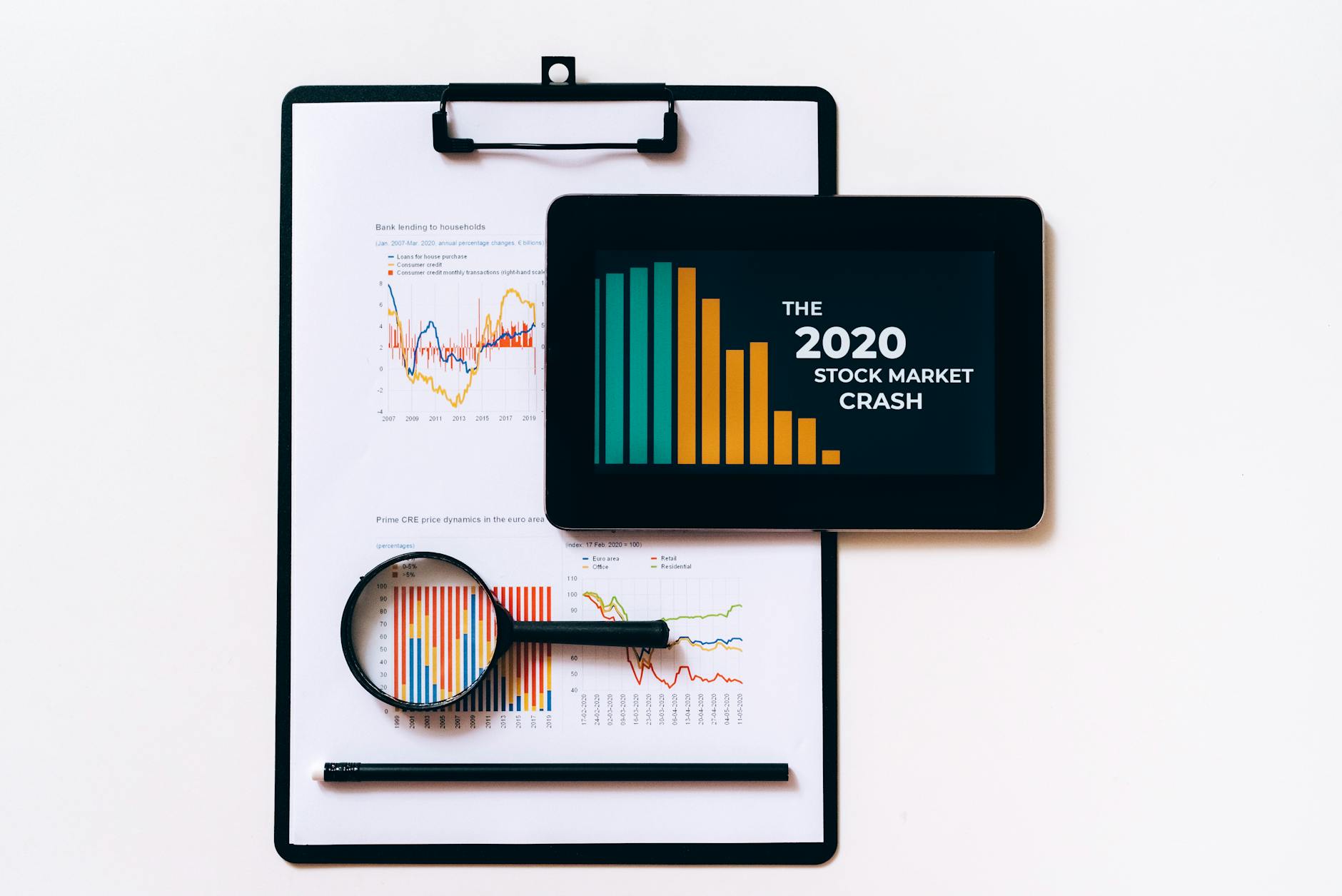 2026 Hot Antiques Investment Picks: The Data-Driven Buyer's Playbook for Maximum ROI