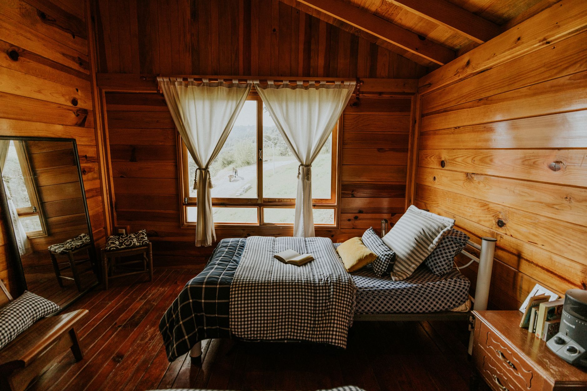 Airbnb House Rules Template Examples: 6 Battle-Tested Formats for 2026's Stricter Guest Standards