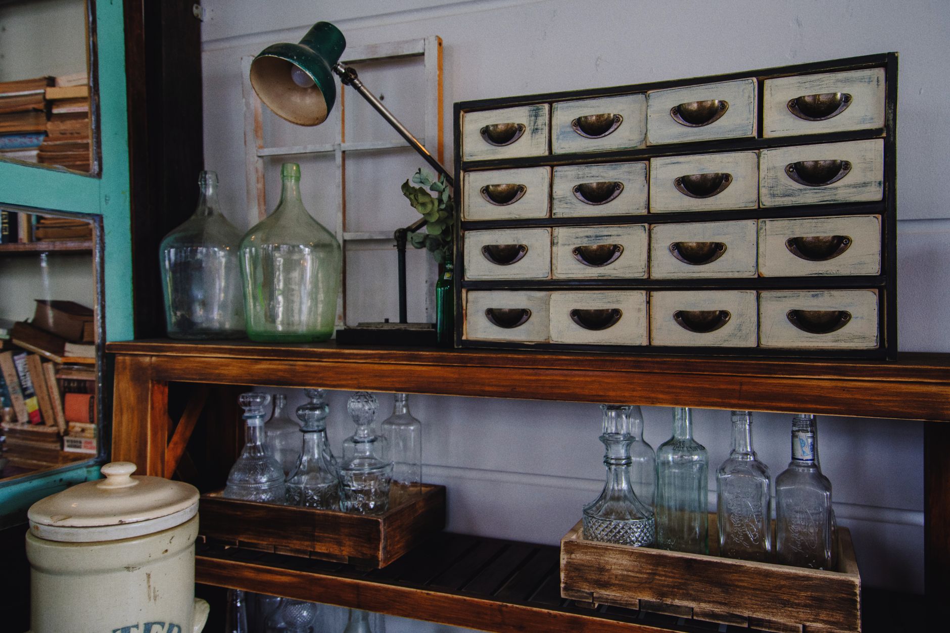 Antique Hunting Storage Solutions Small Spaces: The Urban Collector's 2026 Survival Guide