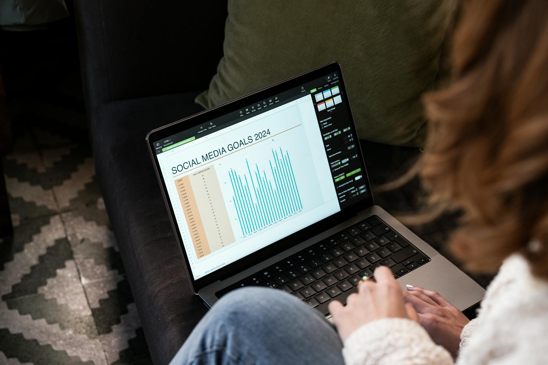 B2B Content Marketing Trends 2026: 5 Playbook Shifts That Actually Move Pipeline