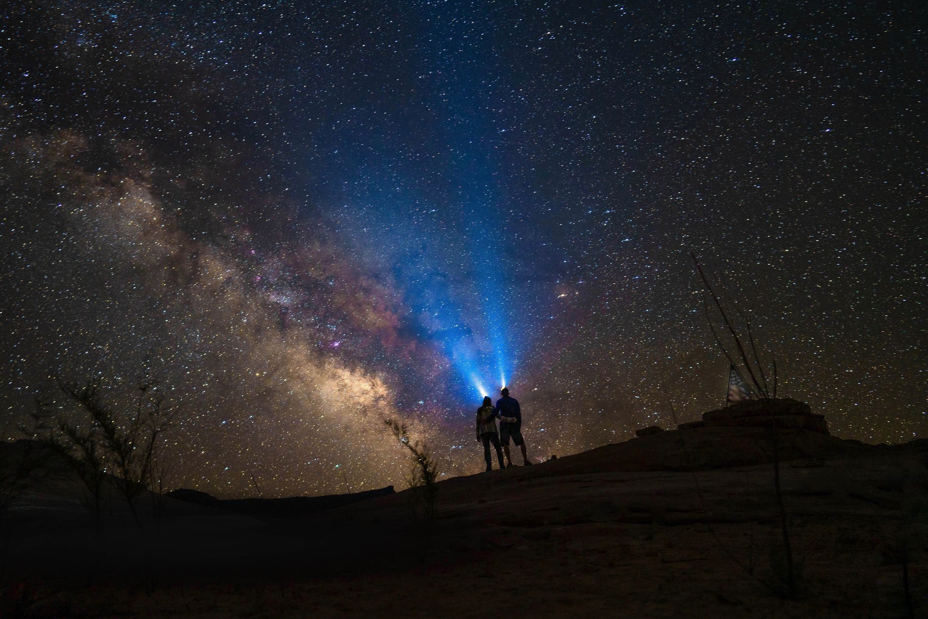 Best Camera Settings for Astrophotography Beginners: The 2026 Milky Way Season Starts Now