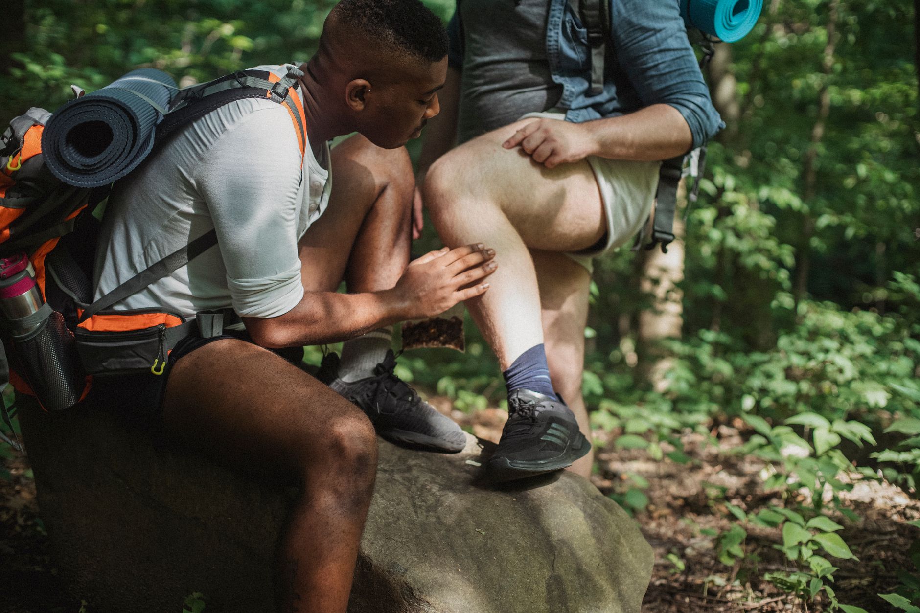 Best Knee Support for Hiking Downhill: 7 Tested Picks That Save Your Joints