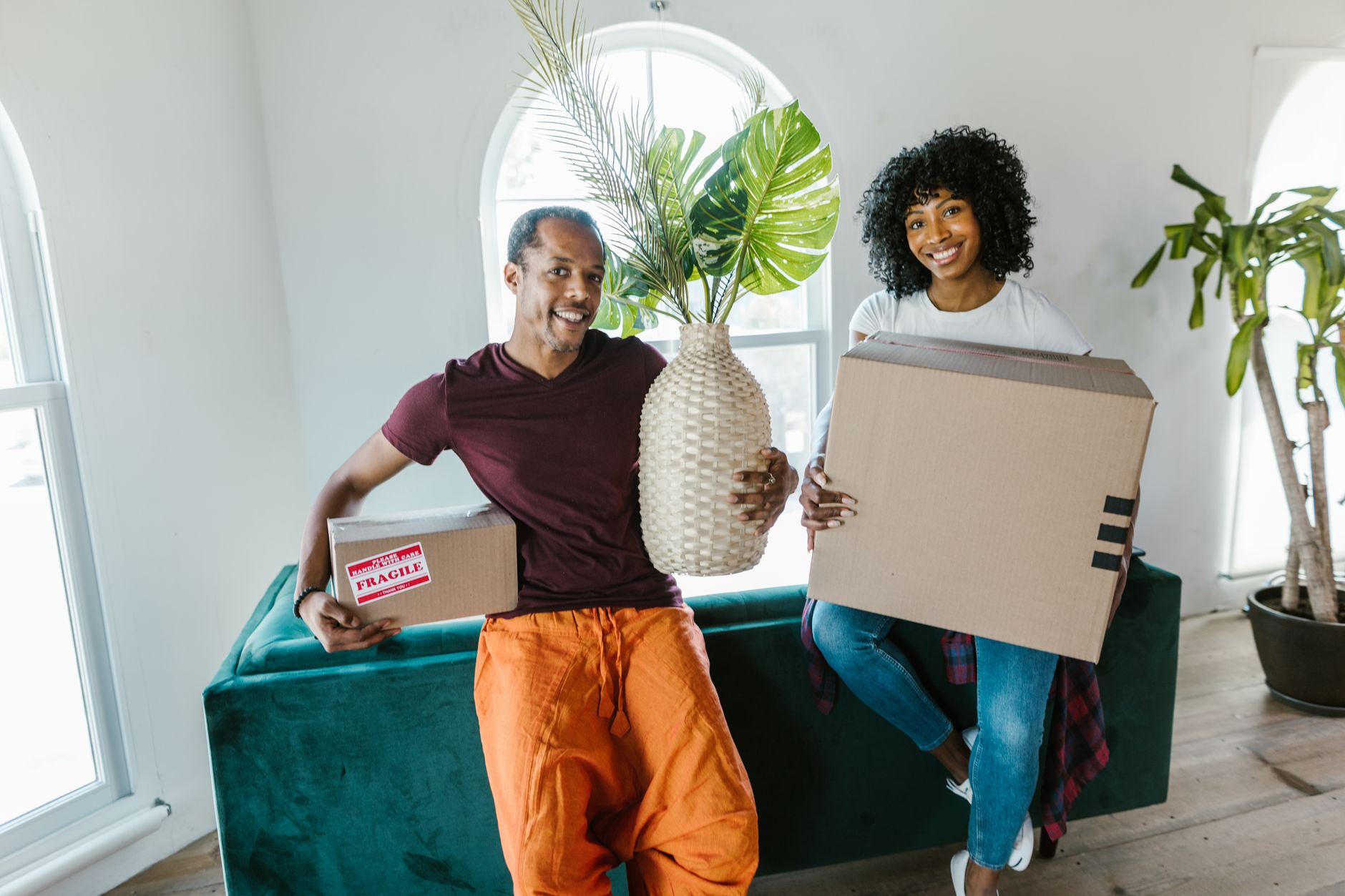 Best Time to Buy Furniture in 2026: A Month-by-Month Savings Guide