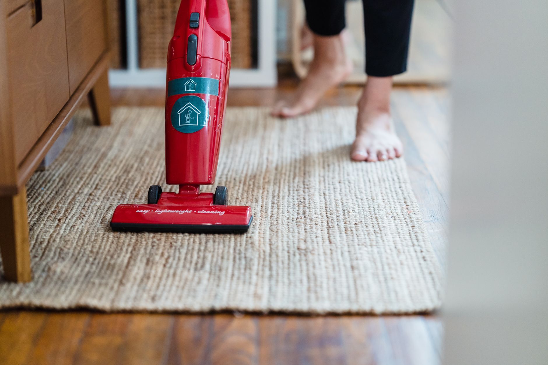 Best Vacuum for Pet Hair Under $300: The 2026 Cordless Stick Revolution