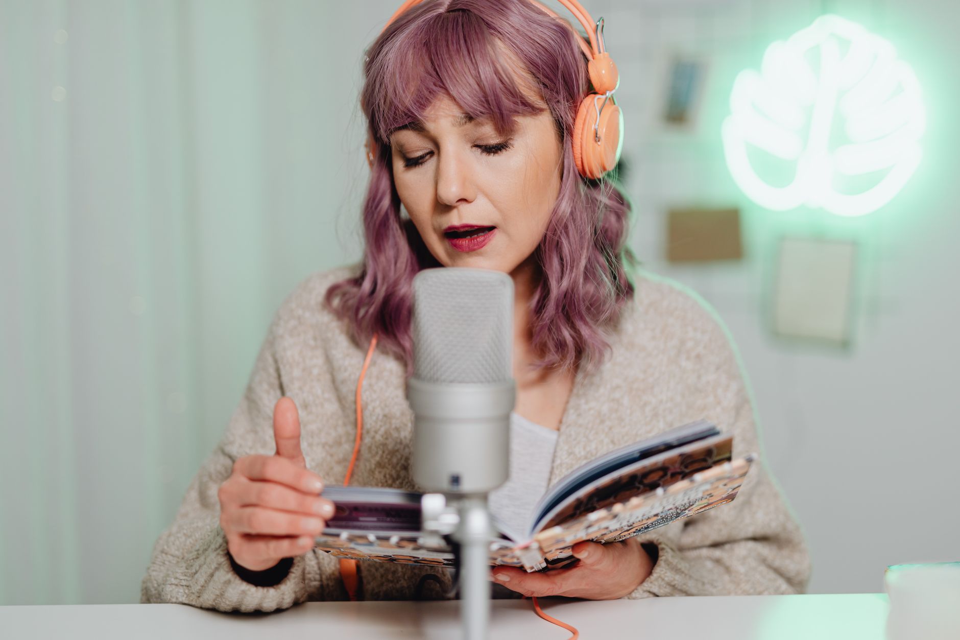 Brand Storytelling Podcast Strategy Examples: How 4 B2B Brands Turn Listeners into Buyers in 2026