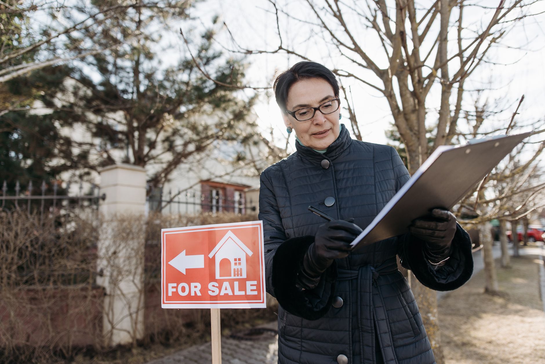 Content Marketing for Real Estate Agents: The 2026 Hyper-Local Playbook That Closes Listings