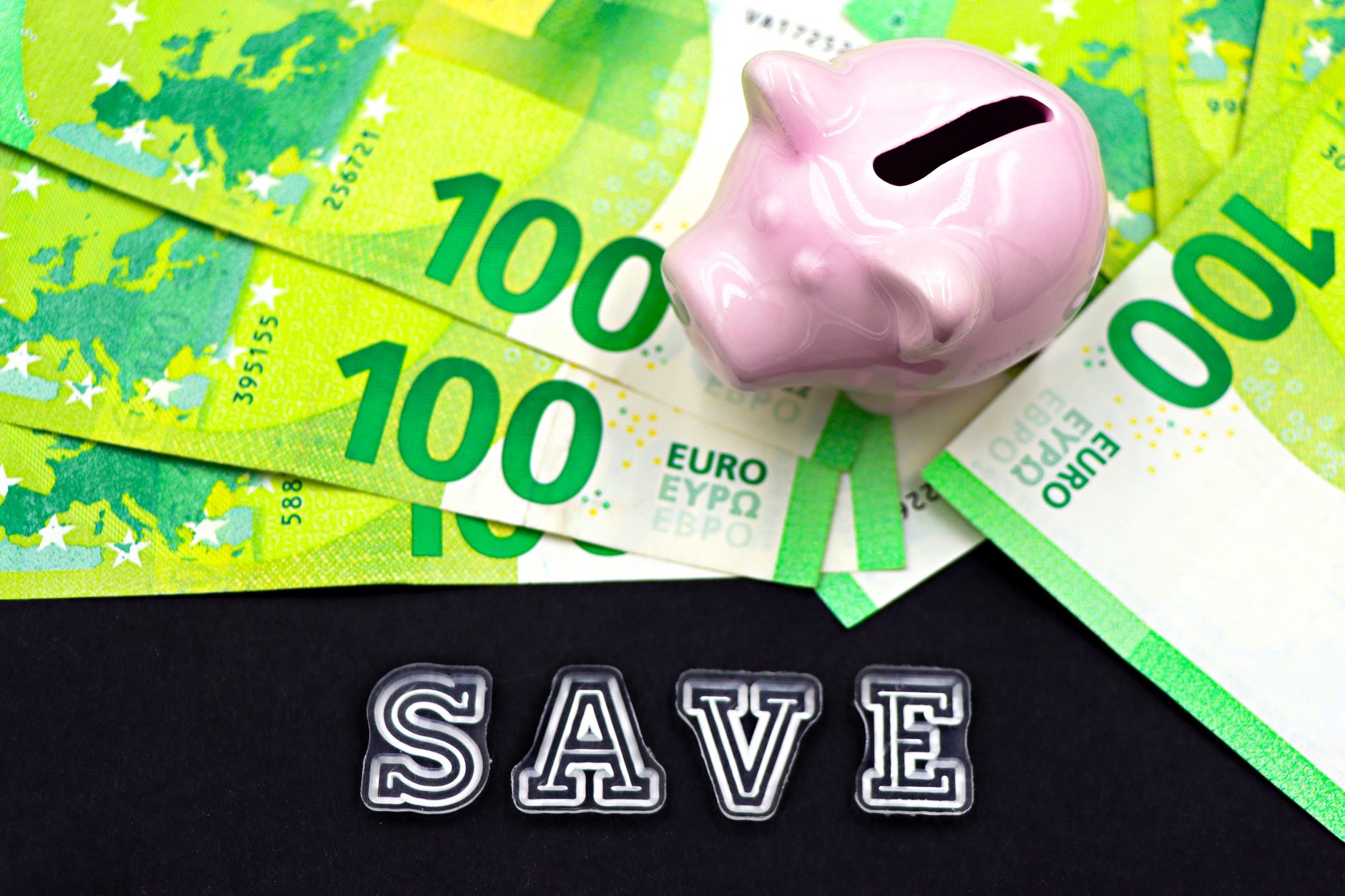 Deloitte Economic Update Shopper Savings Strategies: How to Beat Inflation Without Sacrificing Quality