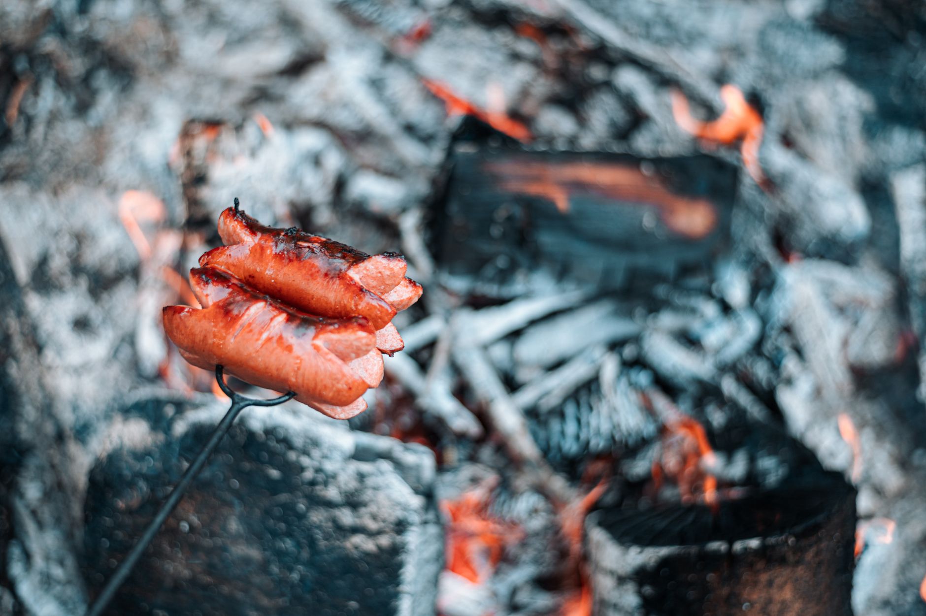 Easy Weeknight Grilling Recipes 2026: The 20-Minute Fire System for Busy Home Cooks