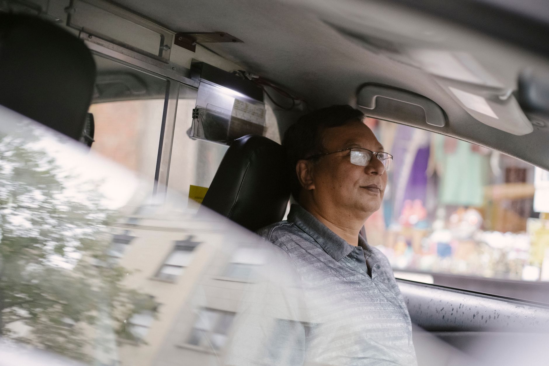 Empower Rideshare vs Uber Cost 2026: The Driver-Owned Revolution Undercutting Surge Pricing