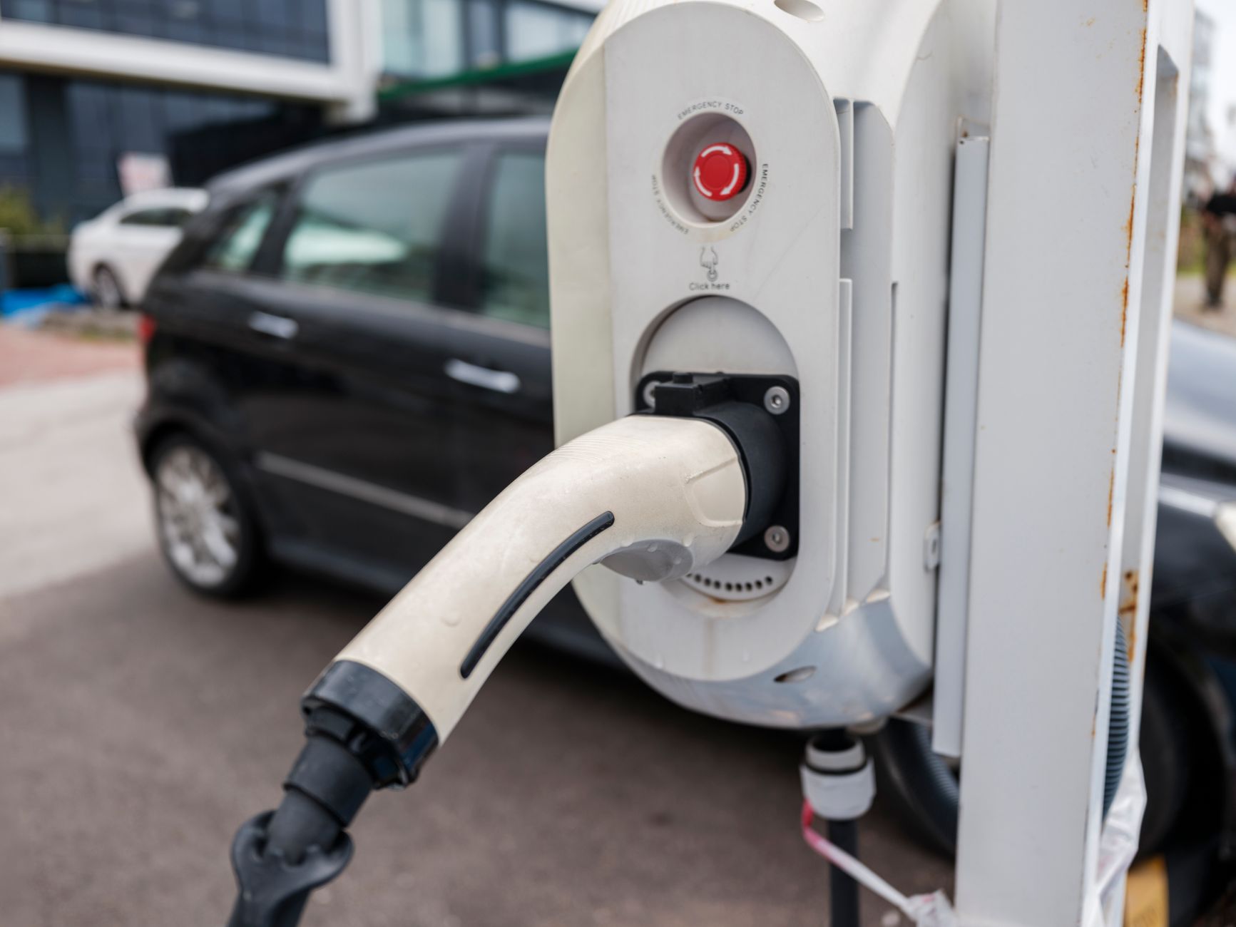 EV Charging at Apartments Solutions: The Renter's Playbook for 2026