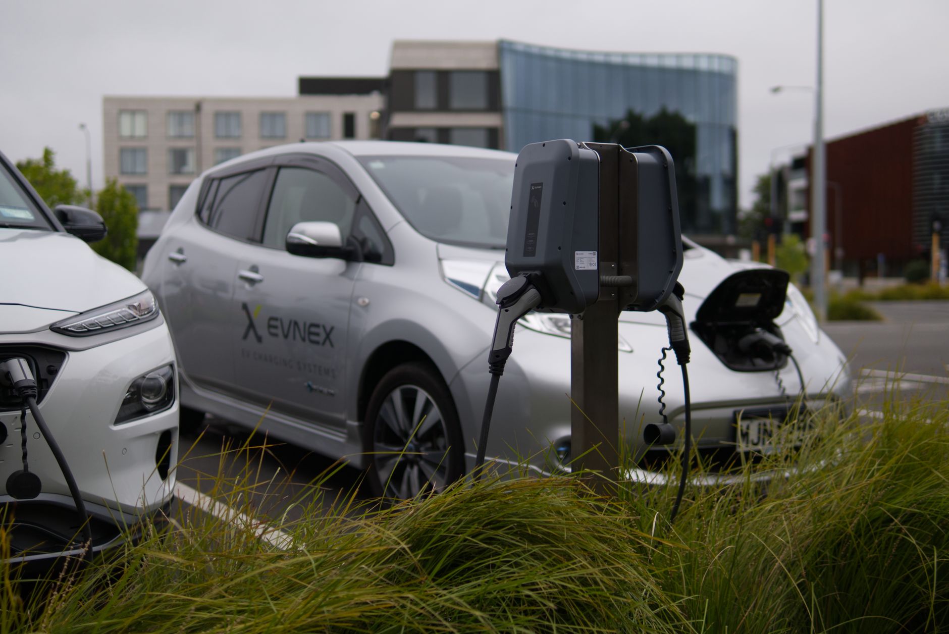 EV Charging Etiquette Road Trip Tips: The Unwritten Rules That Keep the Network Flowing