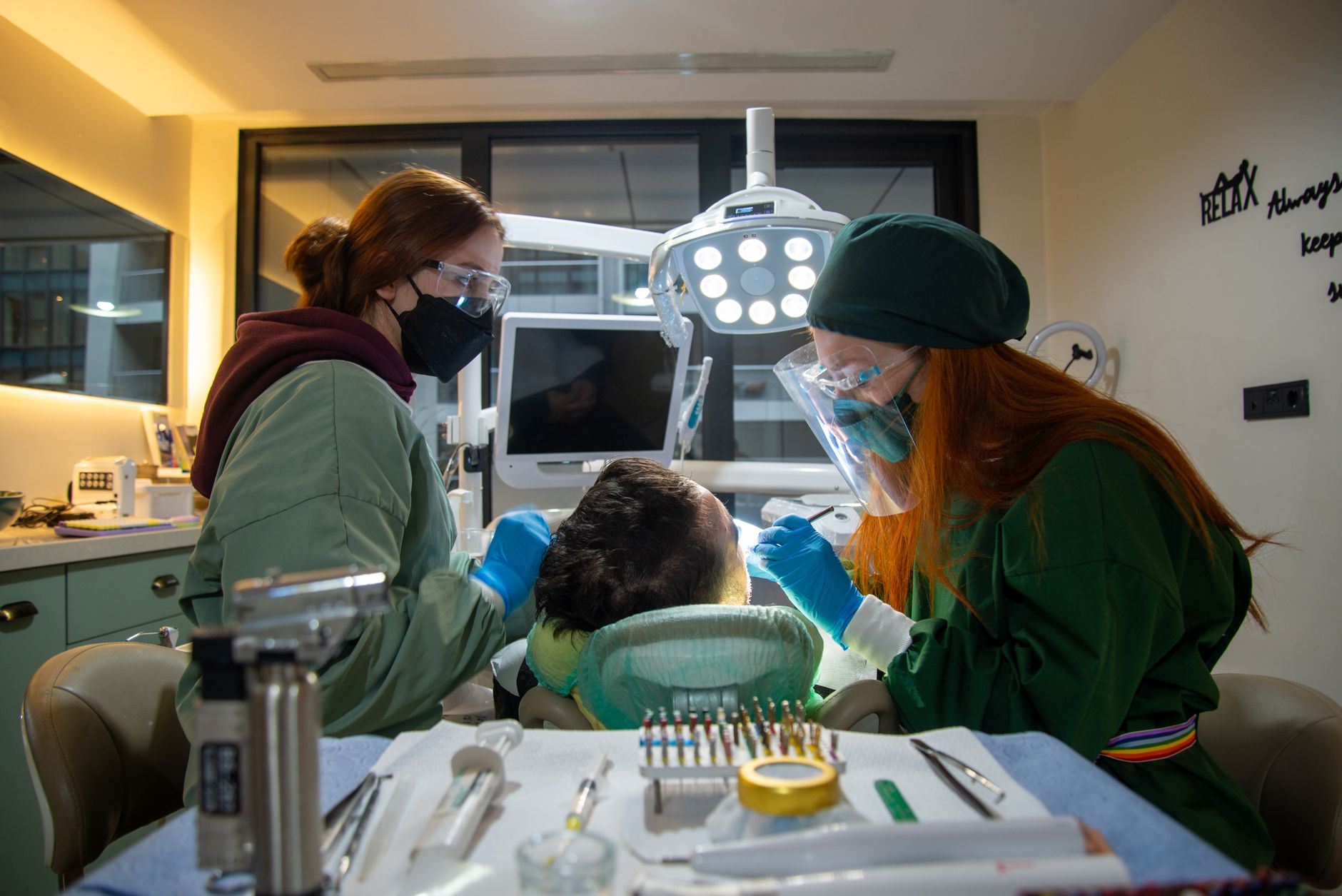 Funny Gifts for Dentists 2026: The Chair-Side Comedy Clinic That Actually Gets Laughs