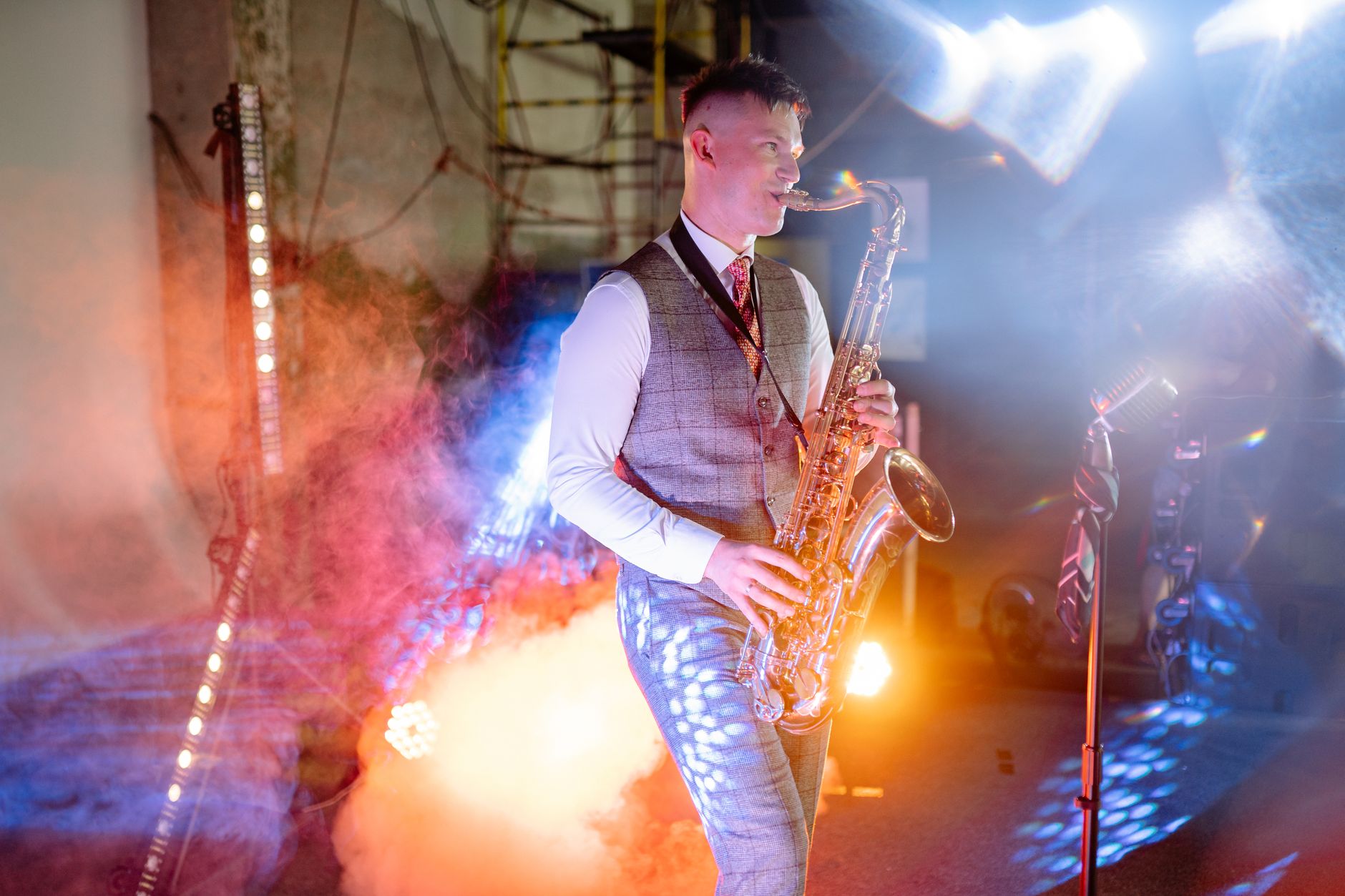 How to Book Corporate Entertainment Acts Without Overpaying or Underwhelming