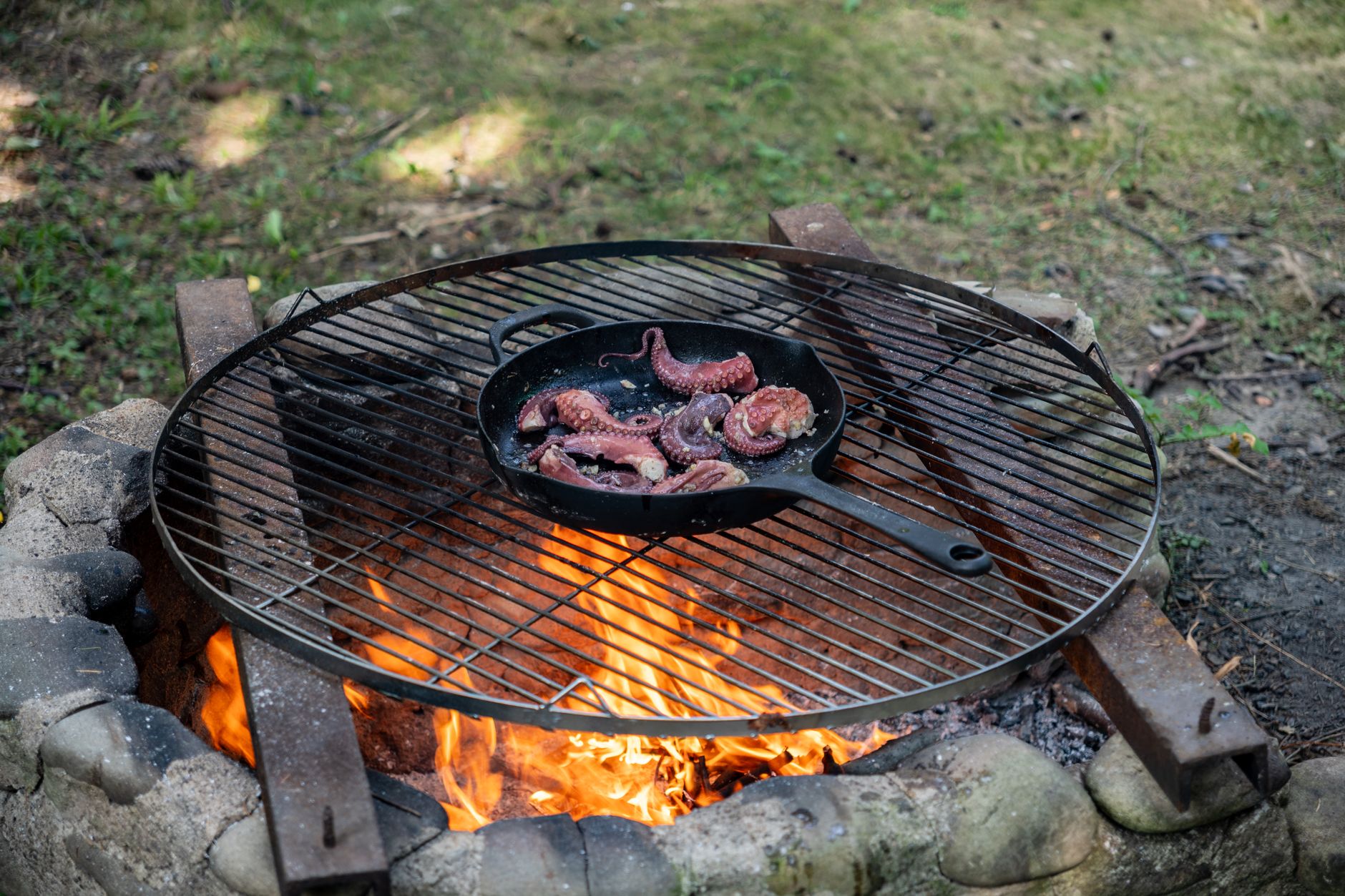 How to Clean Cast Iron Grill Grates: The 2026 Restomod Method Pitmasters Are Actually Using