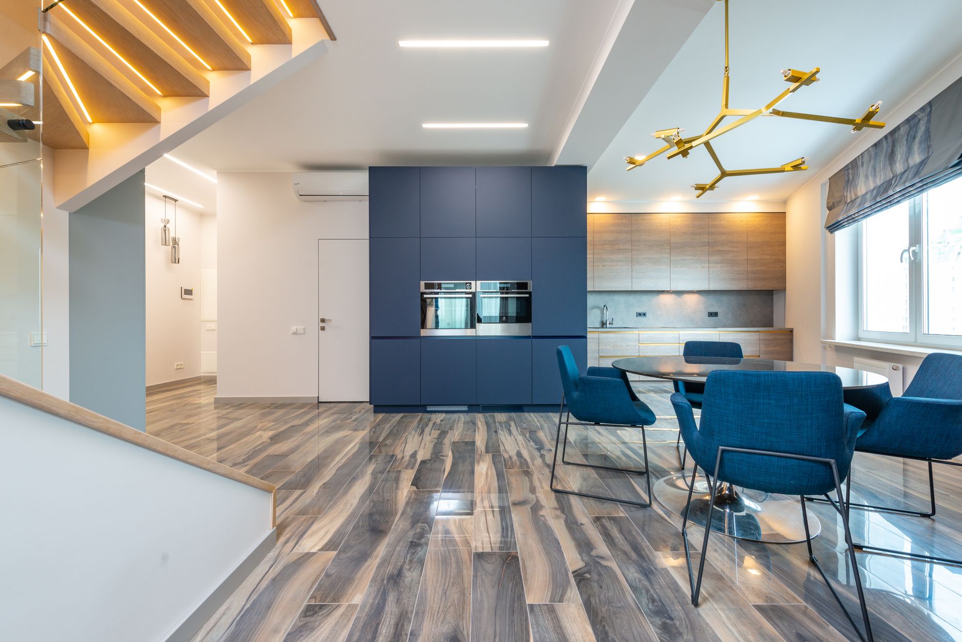 How to Clean Laminate Floors Streak Free: The 2026 Method Cleaning Pros Quietly Adopted