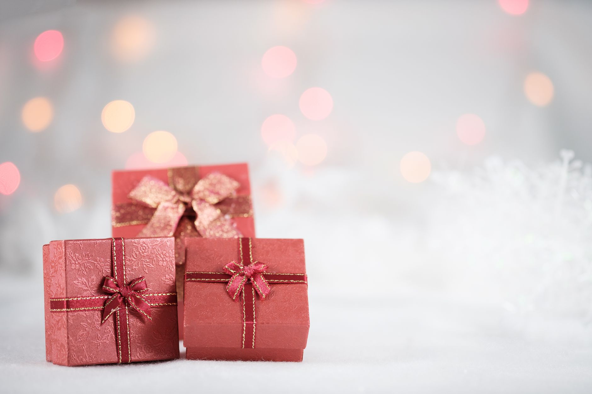 How to Compare Gift Registry Sites for Your Wife: The 2026 Husband's Guide to Getting It Right