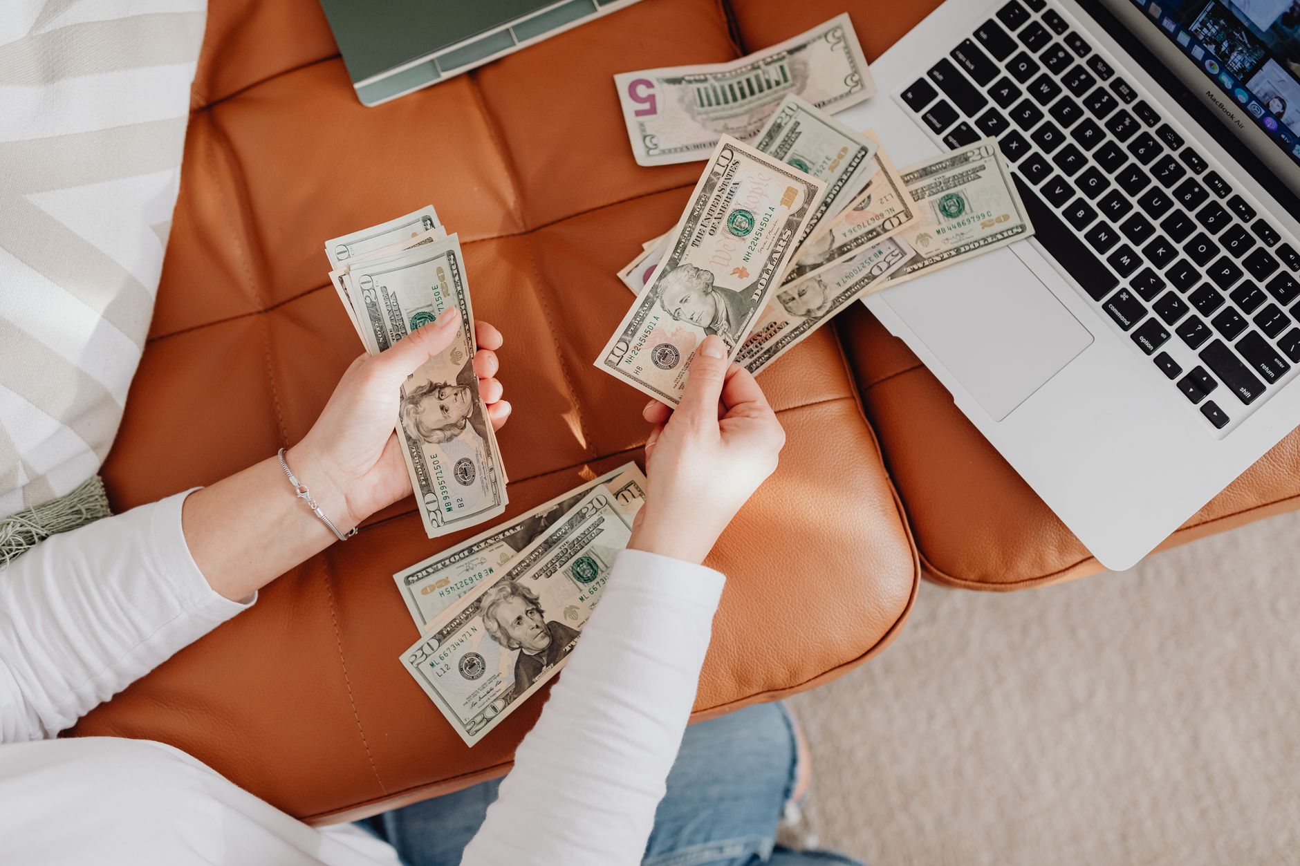 How to Make Money With a Laptop: The 2026 Remote Income Blueprint for Location-Free Earnings