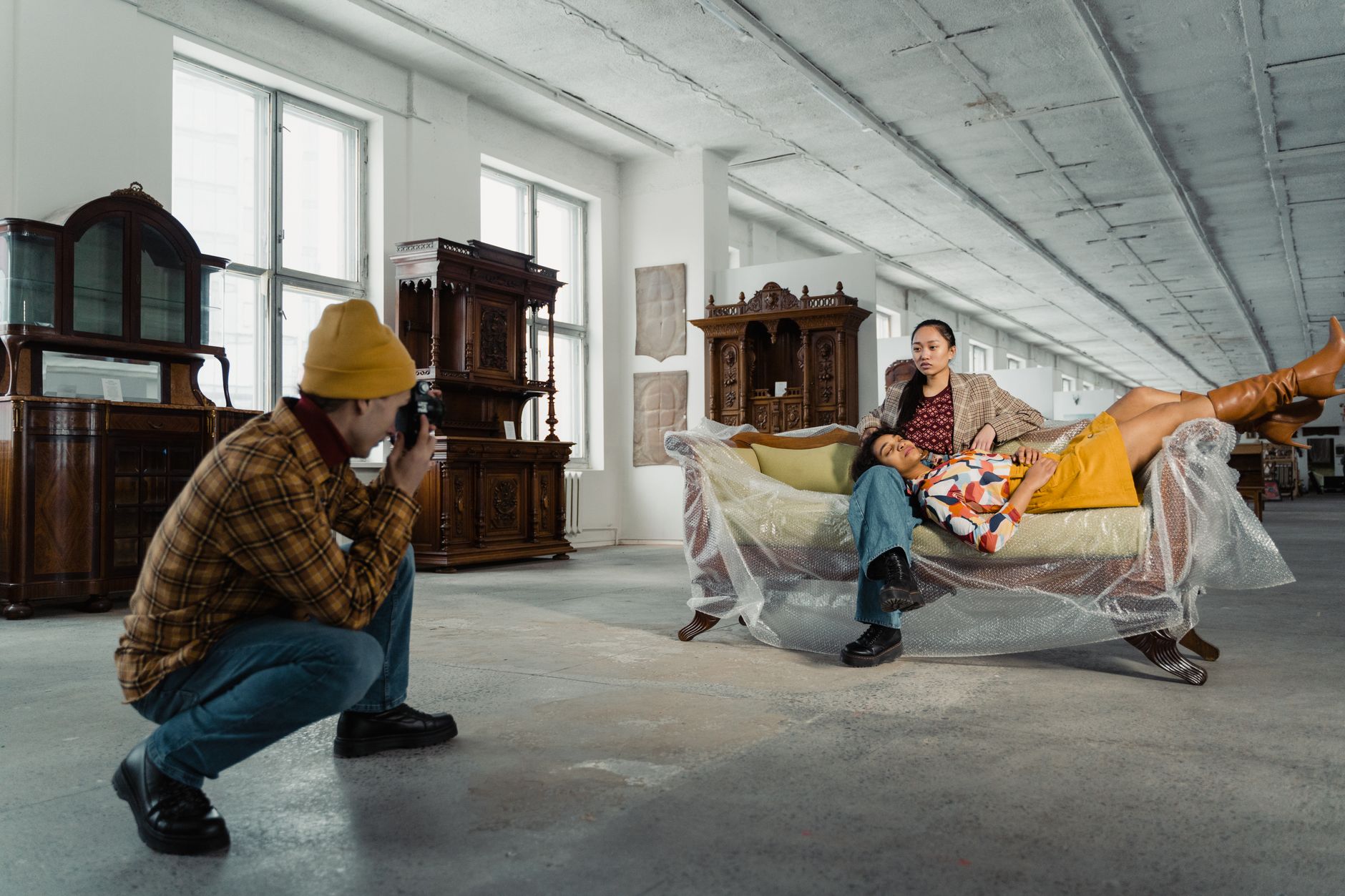 How to Negotiate Furniture Prices Online: The 2026 Buyer's Playbook for Big-Ticket Savings