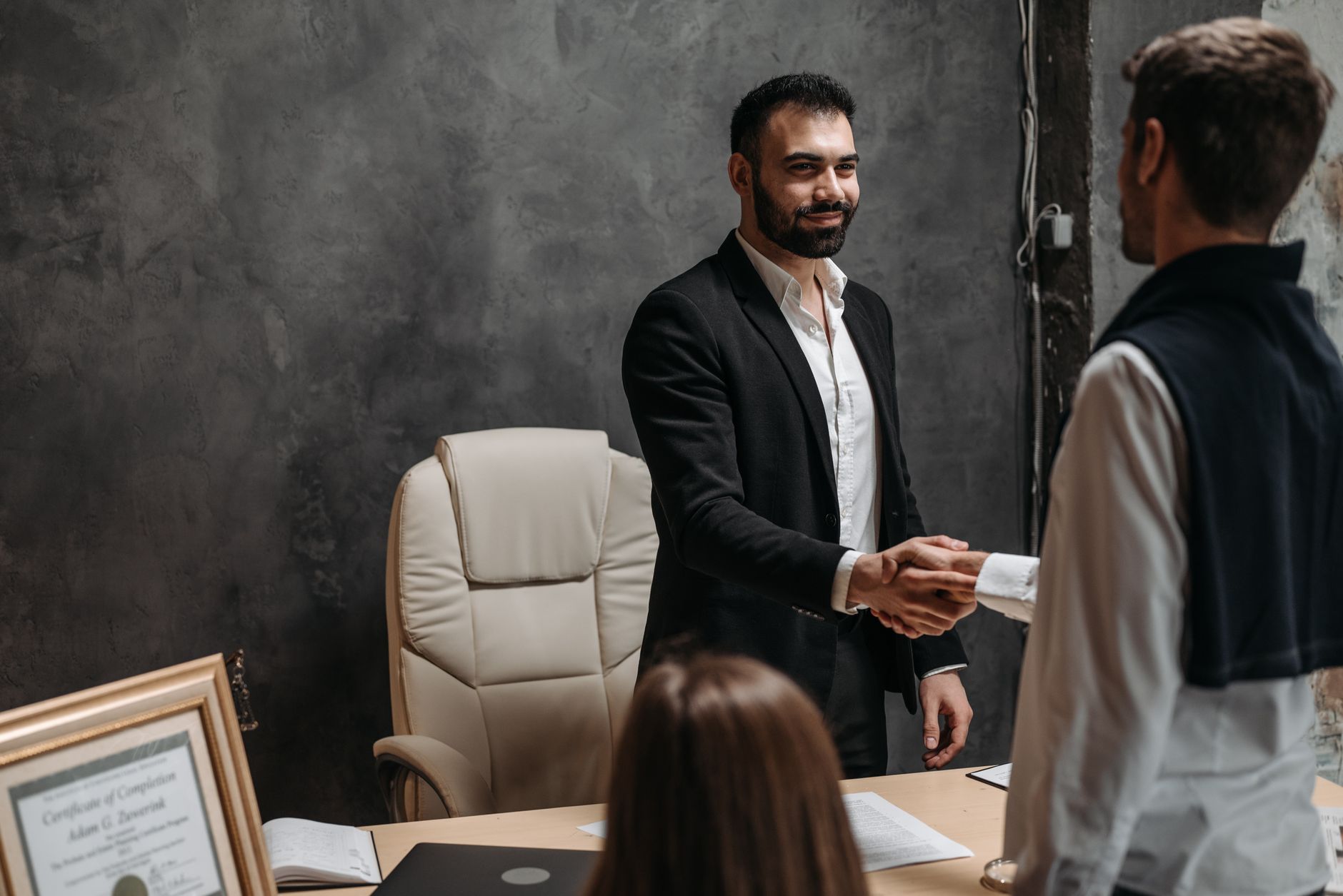 How to Negotiate Salary First Job Offer Without Losing the Role (2026 Guide)