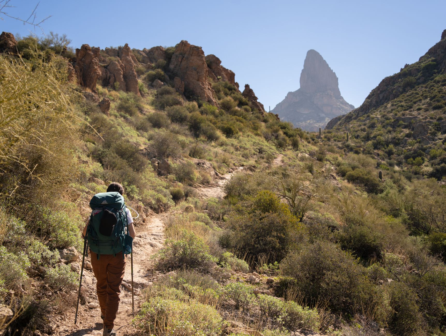 How to Start Solo Hiking Safely: The 2026 Beginner's Blueprint for Independent Trails