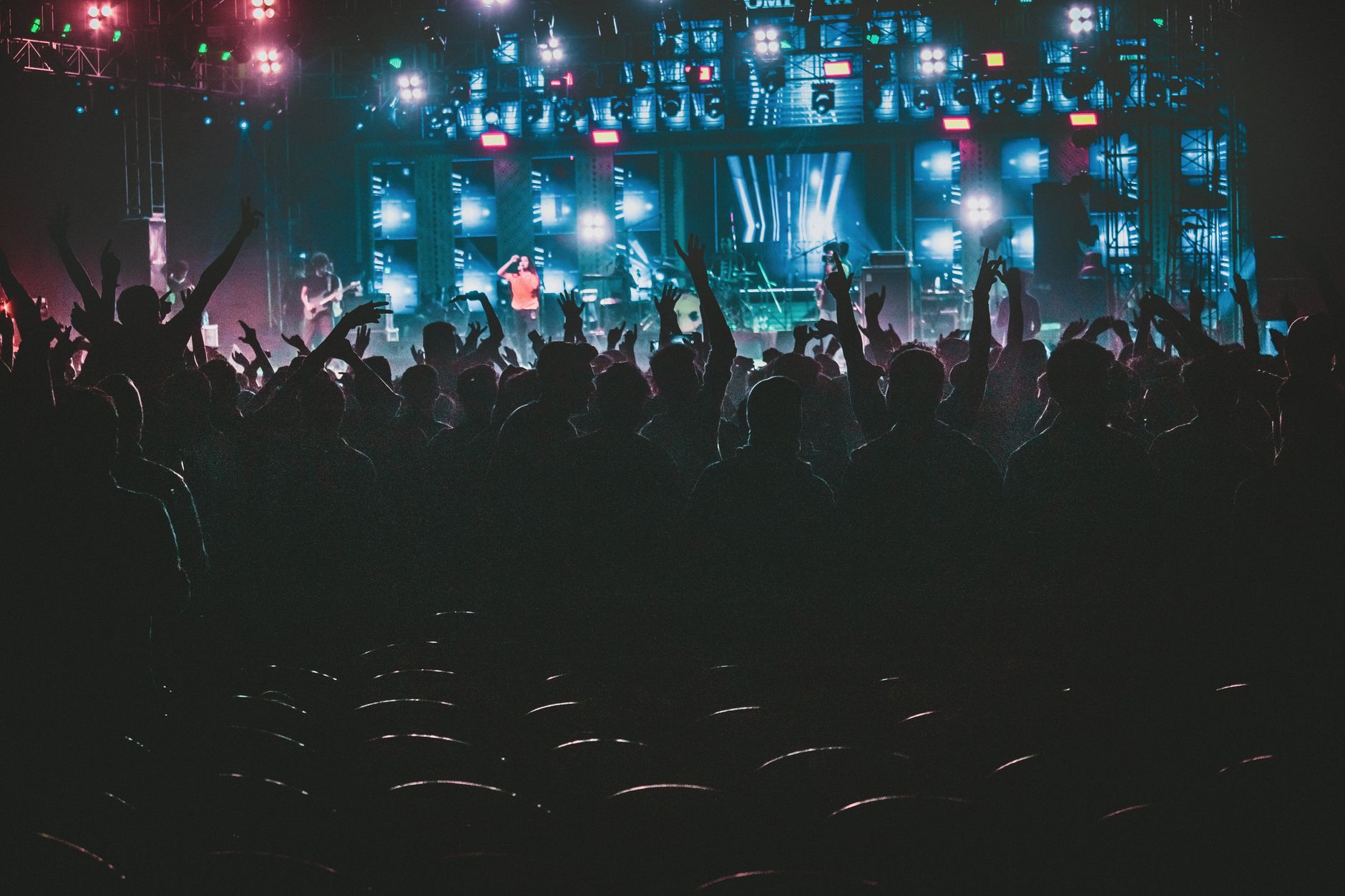 How to Write a Rock Concert Review: The 2026 Guide for Fans and Writers