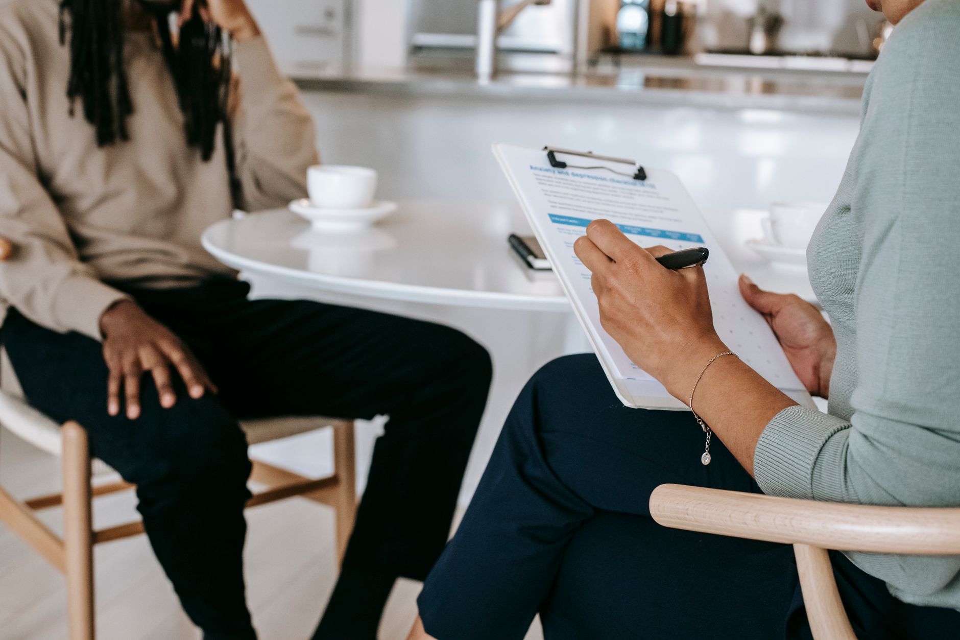 Informational Interview Questions That Get Referrals: The 2026 Insider's Playbook