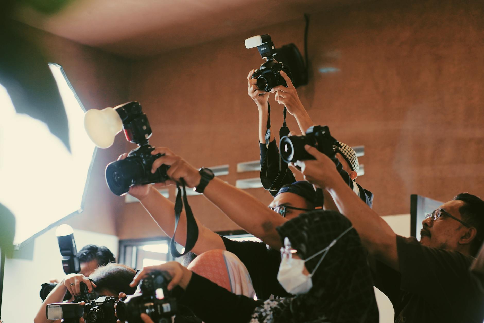 Journalism Pitch Follow Up Best Practices 2026: The Reporter-Centric Method That Actually Gets Coverage