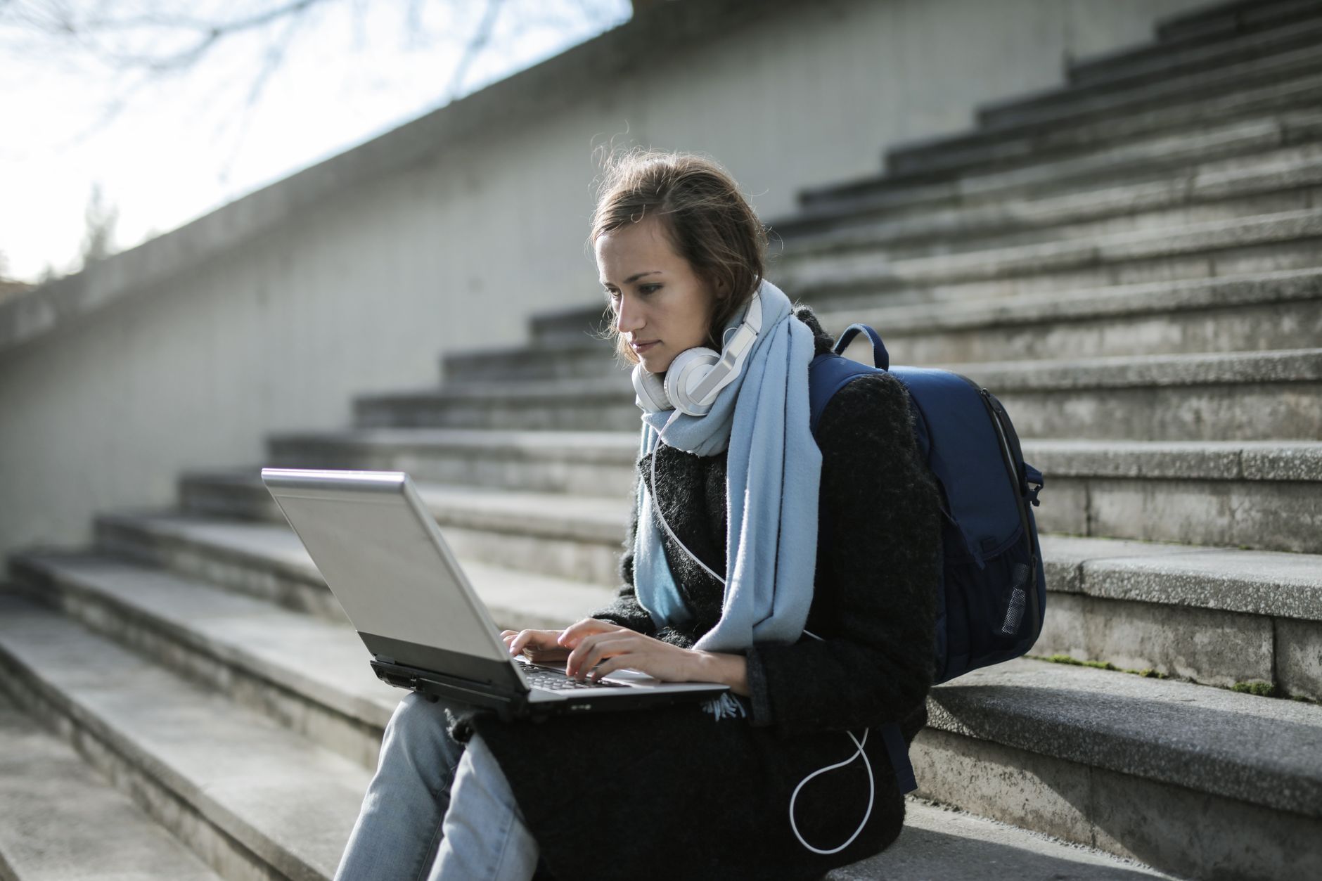 Online Side Hustles for College Students No Investment: The Campus-Friendly Guide to 2026