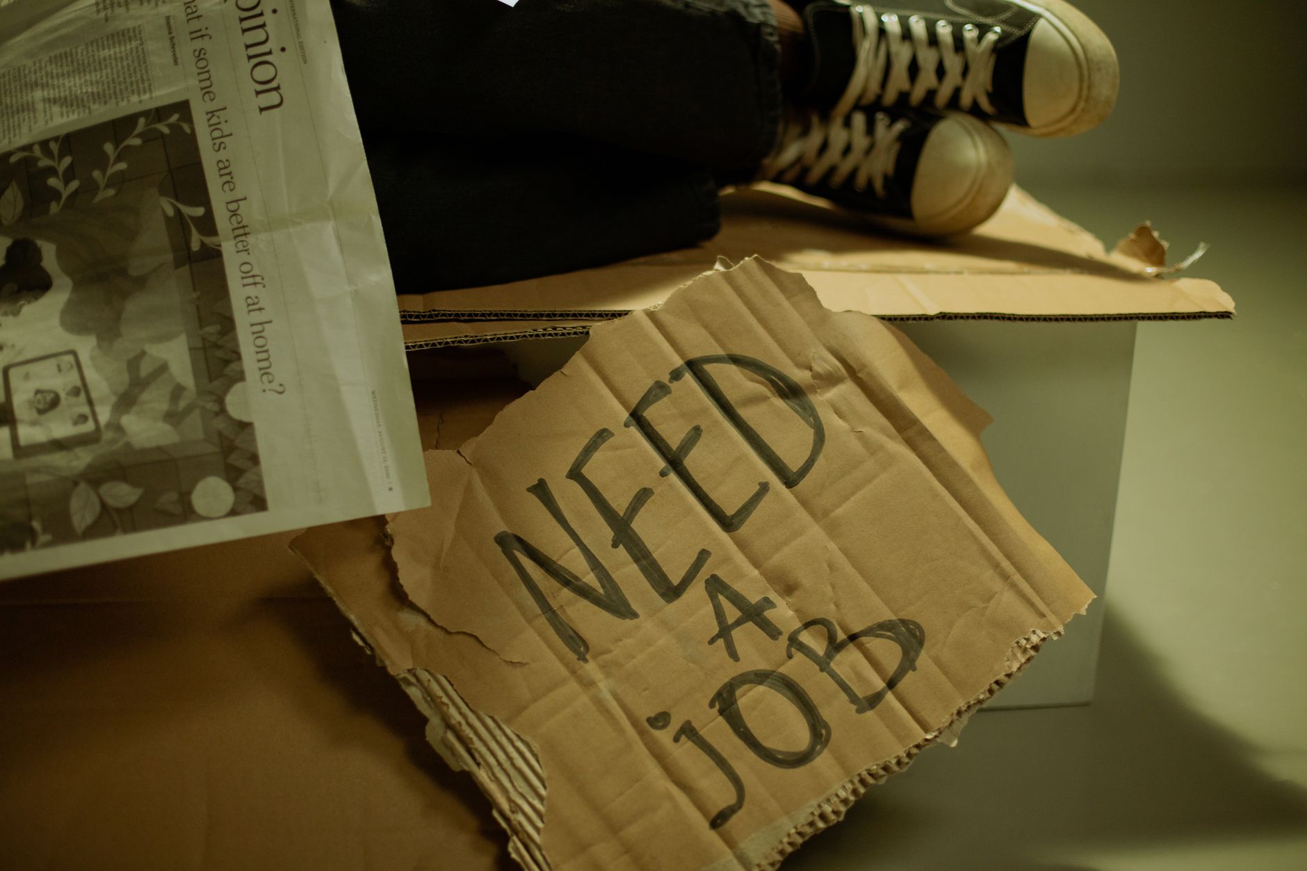 Recession Proof Job Search Tactics: The Defensive-Offensive Playbook for 2026
