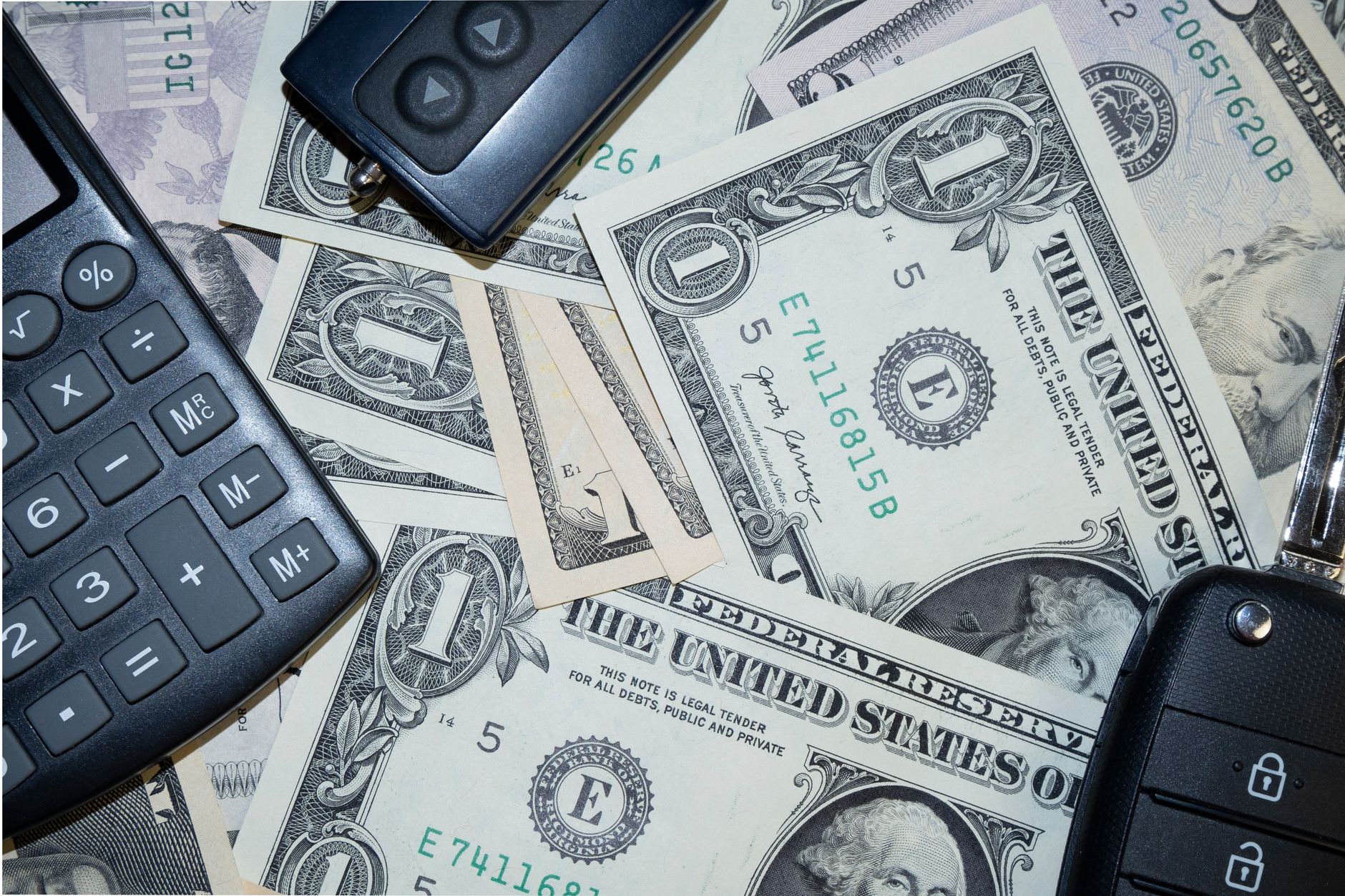 Retail Dive Deals Analysis: Save Money by Reading Between the Headlines