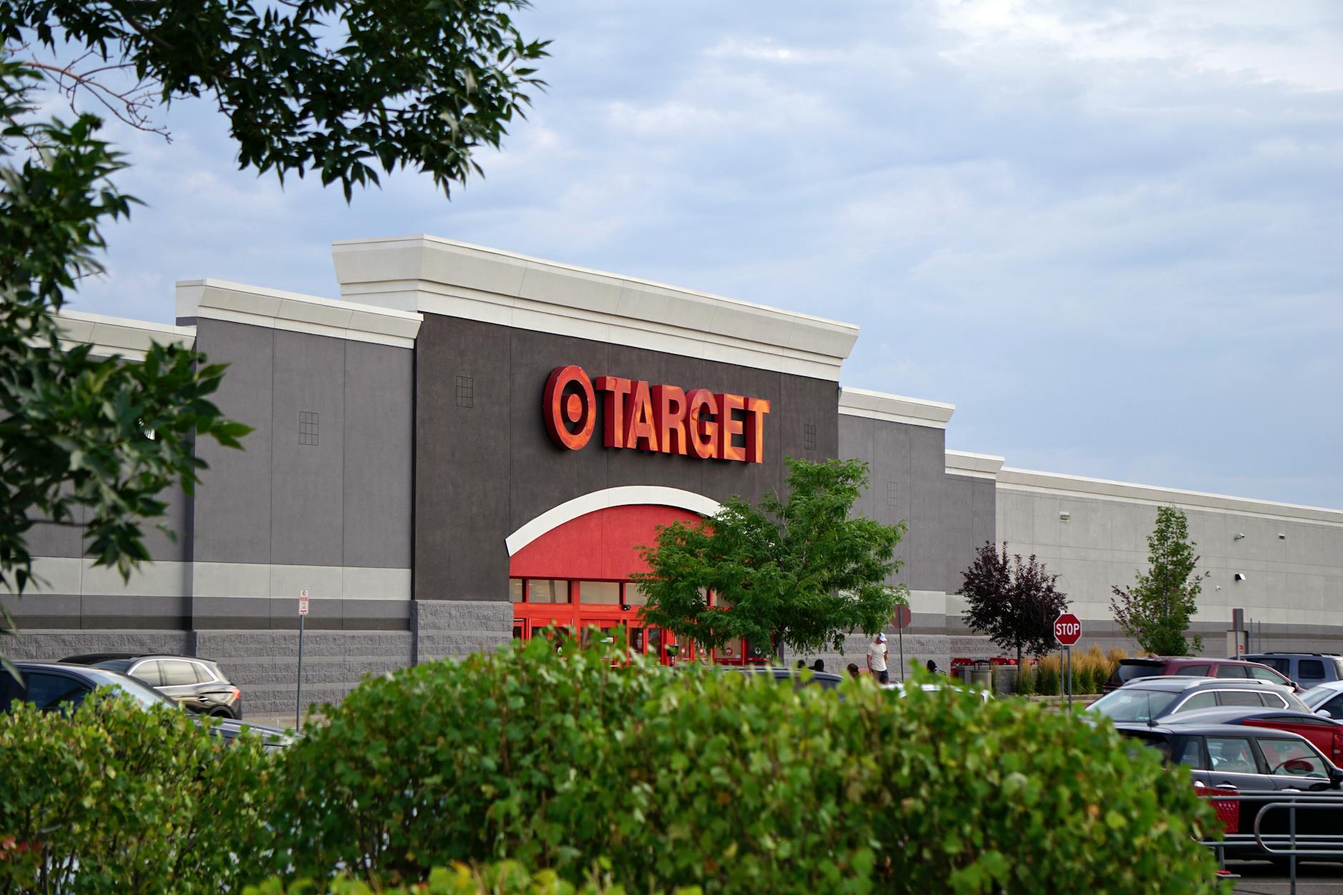 Revolutionizing Retail: The Impact of Cottonwood Properties Retail Development