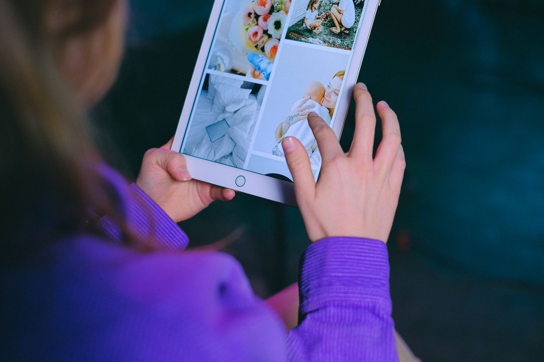 Sell Photos Online for Passive Income: The 2026 AI Image Boom Is Creating New Demand for Real Photography