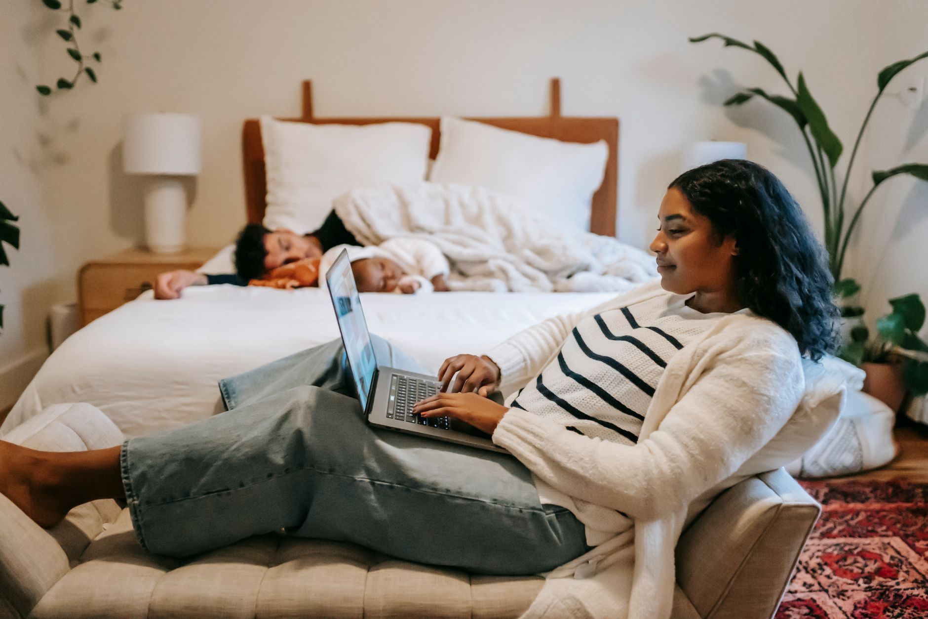 Side Hustle Ideas for Working Parents 2026: The 15-Minute Rule Changed Everything