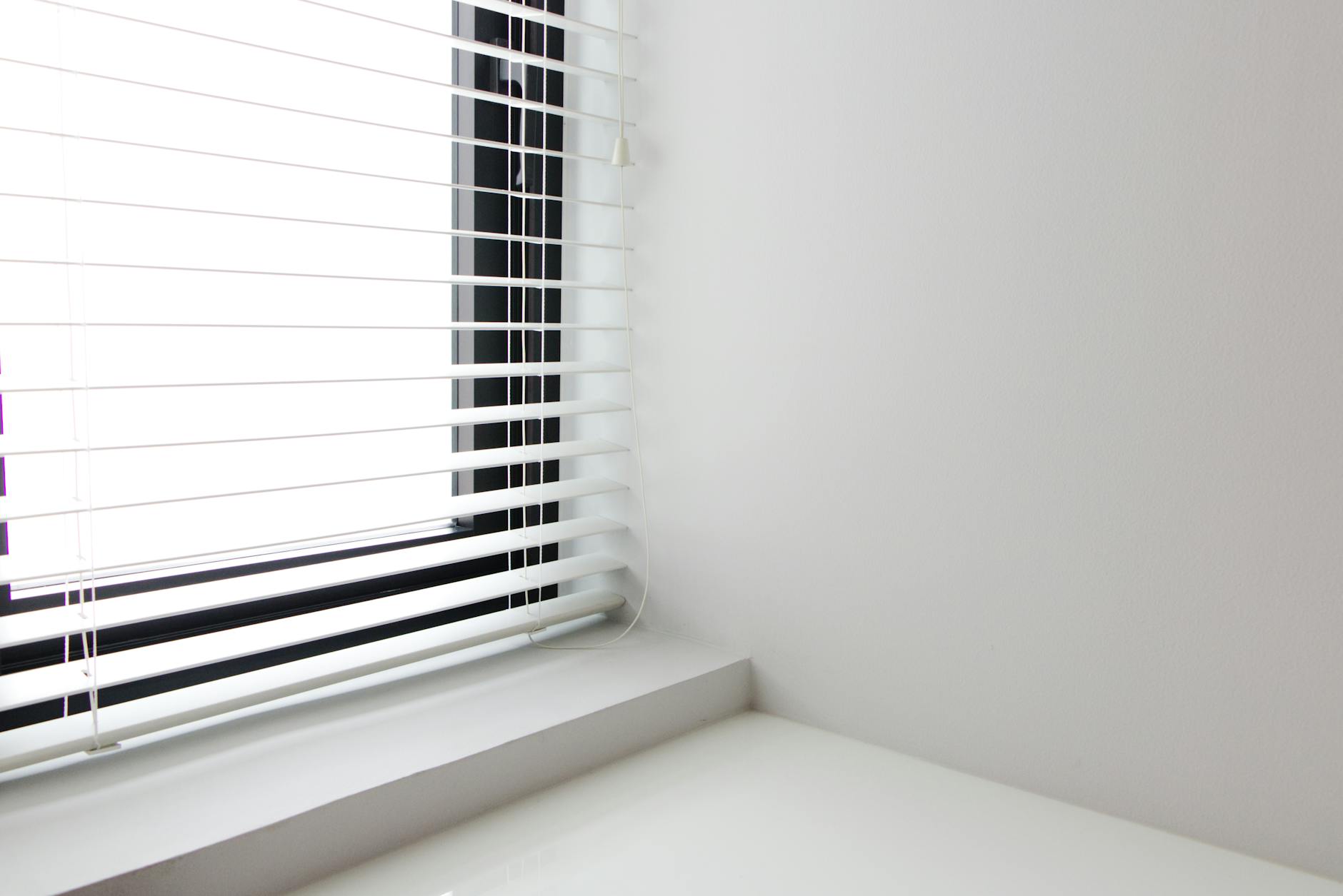Smart Blinds Motorized Retrofit Options: The 2026 Upgrade Guide for Renters and Homeowners