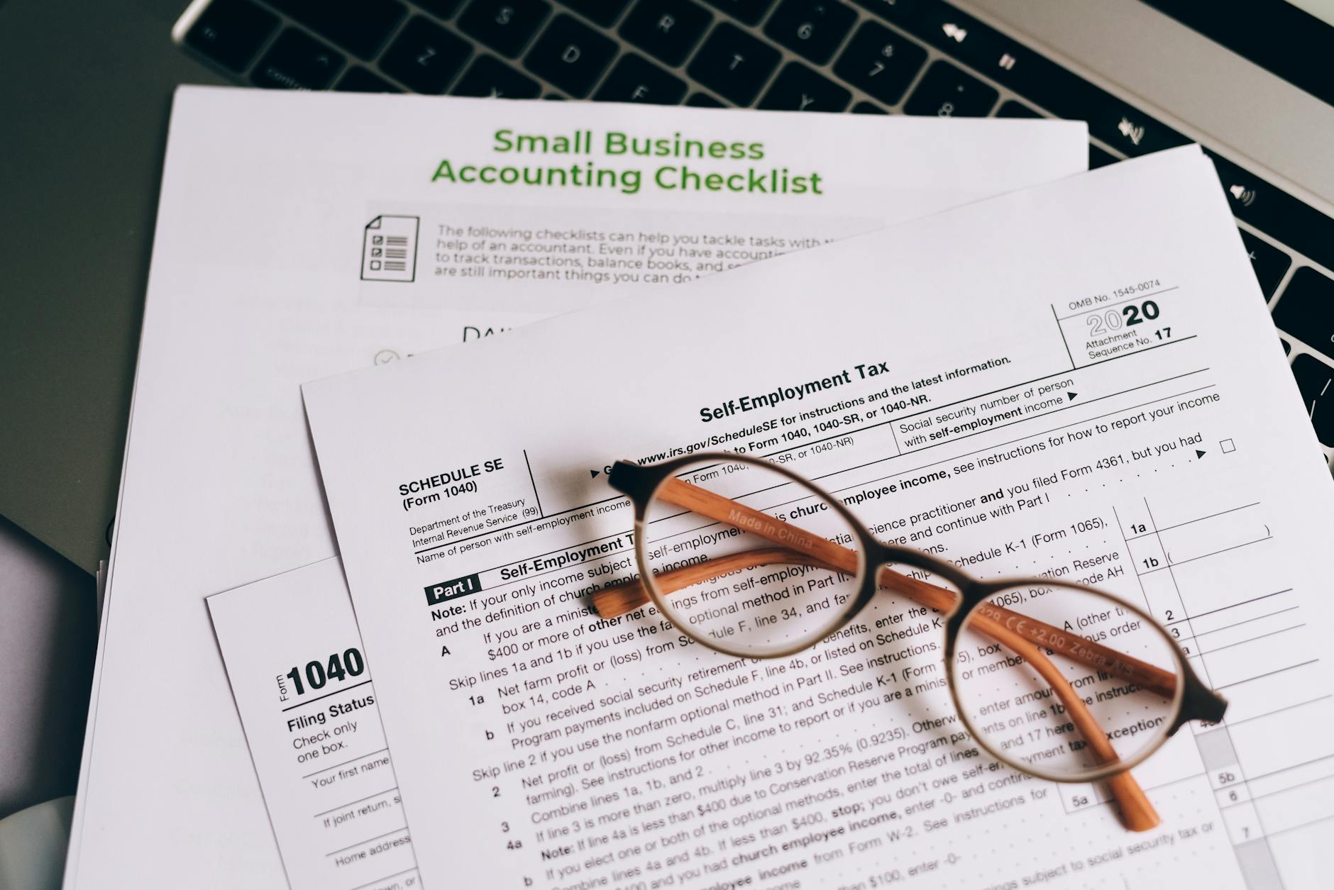 Start Smart: The Ultimate Small Business Bookkeeping Checklist for First-Time Entrepreneurs