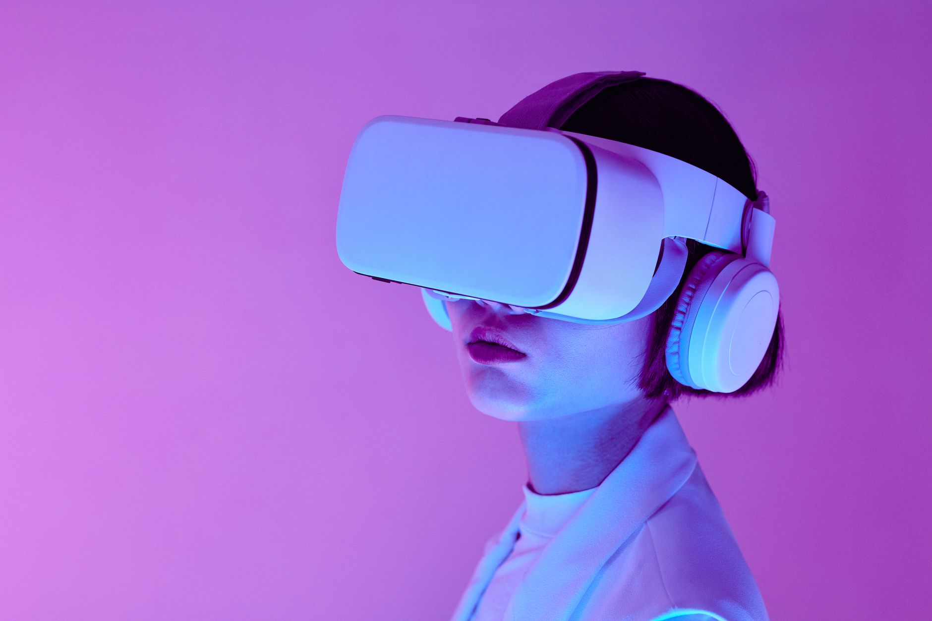 Tech Gifts Wife 2026 Practical: The Realist's Guide to Gadgets She'll Actually Use Daily