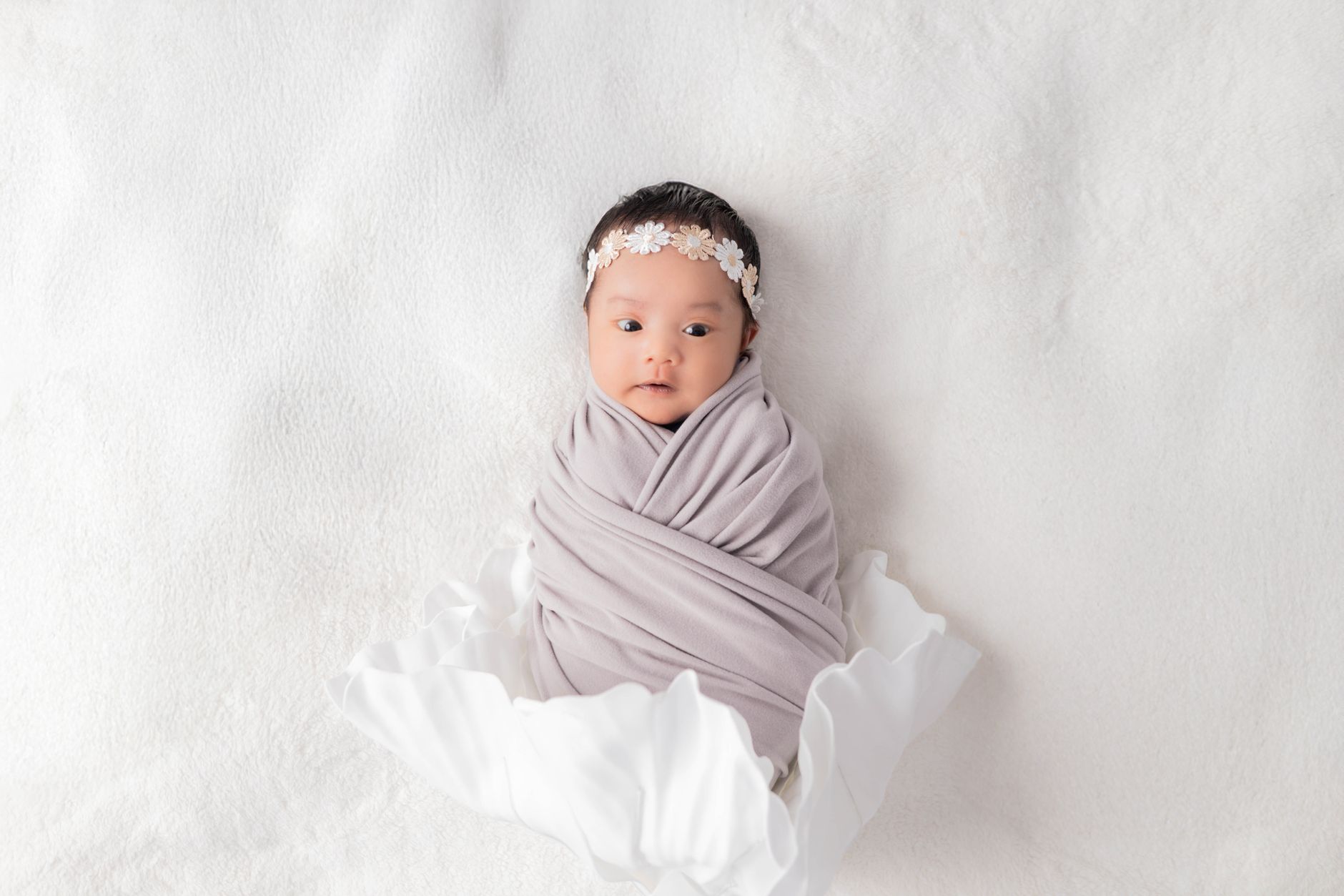 The Best Lens for Newborn Photography in 2026: 5 Gentle Focal Lengths Tested