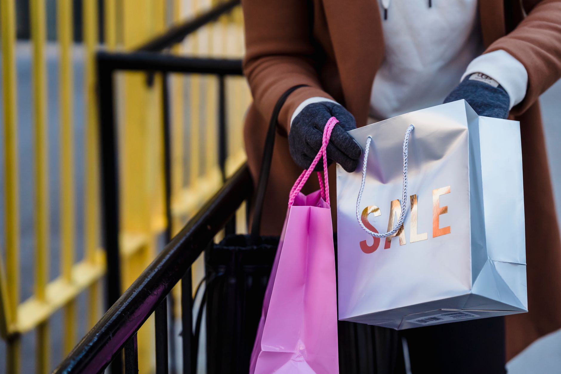 The Best Time to Buy Winter Coats on Clearance: A Month-by-Month Playbook for 2026-2027