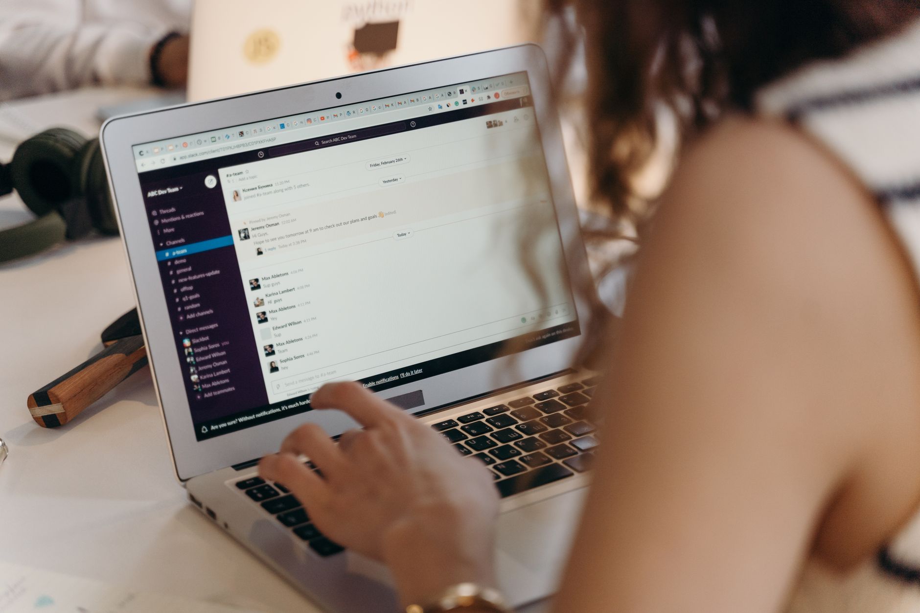 The Follow Up Email After Proposal No Response: A 2026 Revenue Recovery Playbook