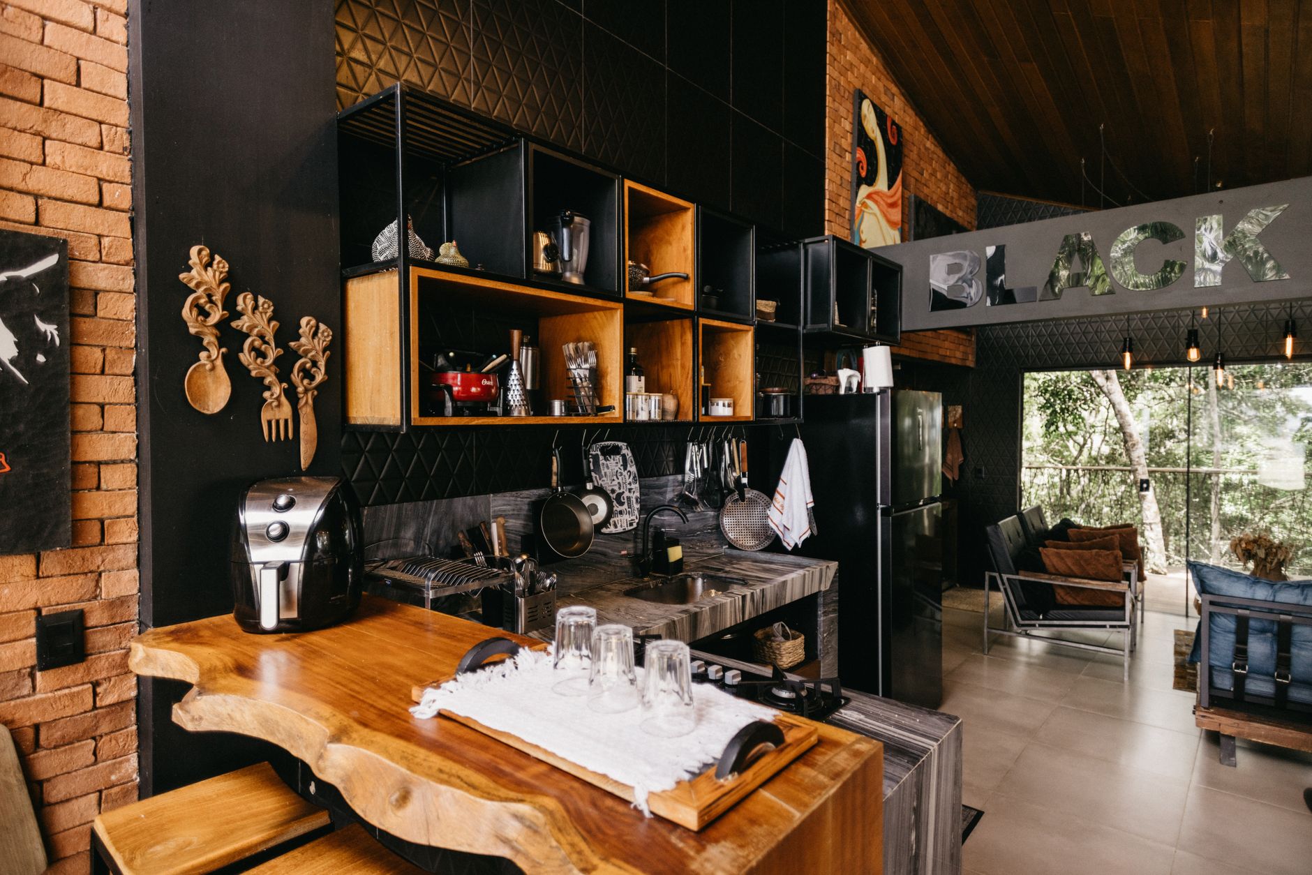 The World Cup 2026 Airbnb Beginner Checklist: What to Do 90, 60, and 30 Days Before Kickoff