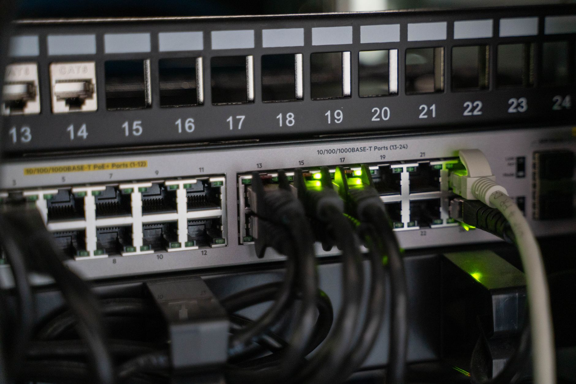 Thread Border Router Setup Guide: Why 2026's Smart Home Devices Demand a Better Backbone
