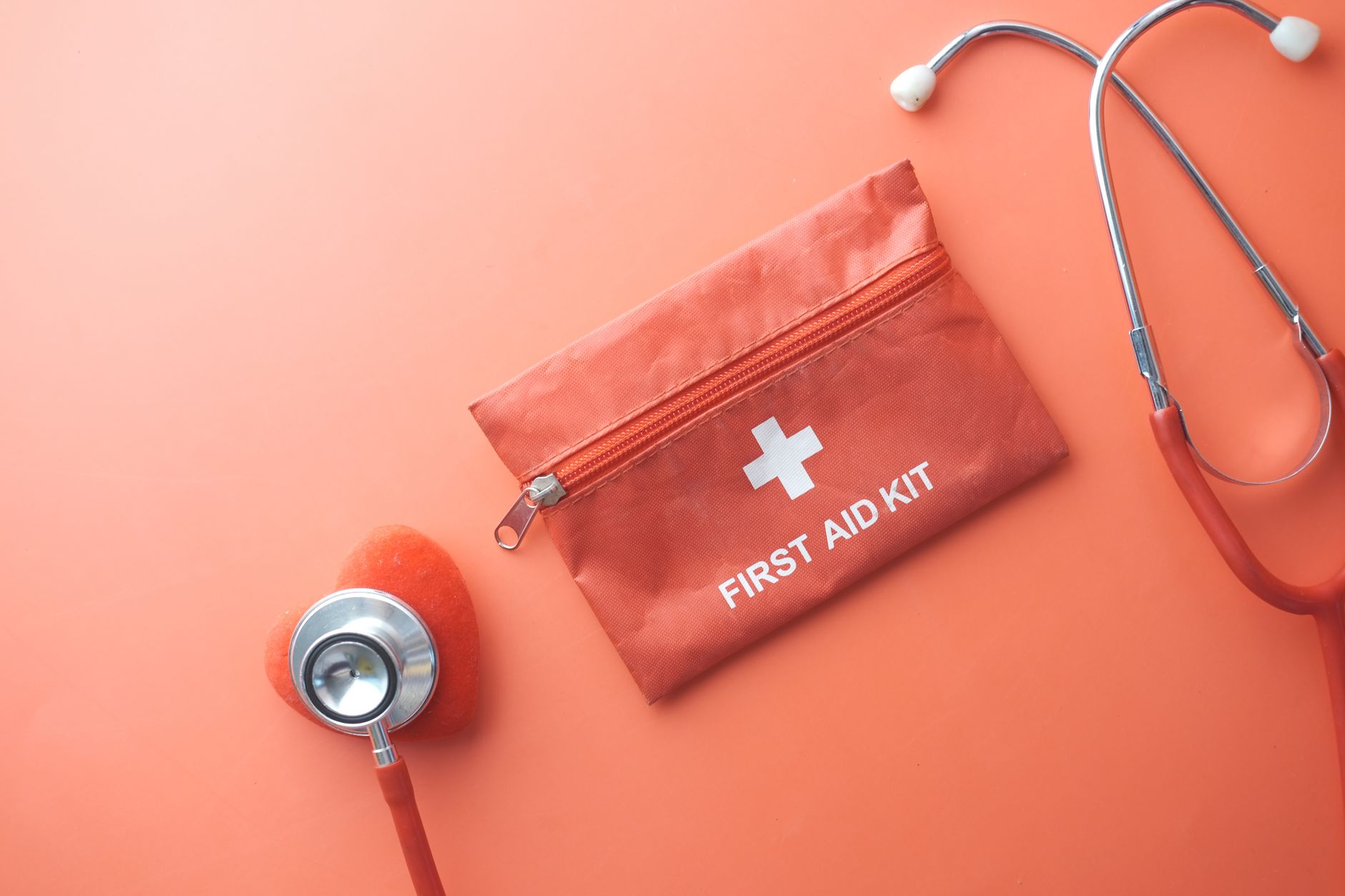 Wilderness First Aid Kit Essentials Checklist: What SAR Teams Changed After 2026's Record Rescue Season