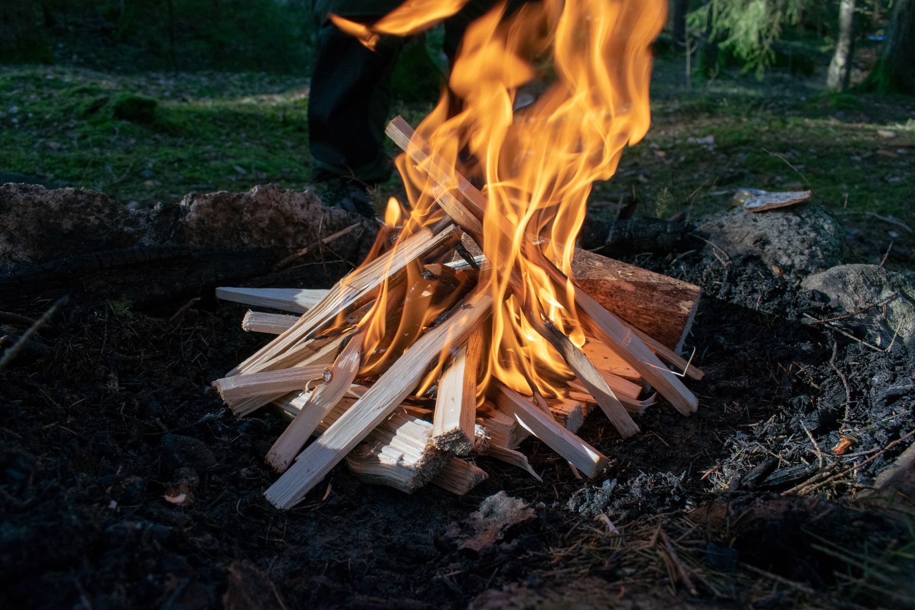 Wilderness Survival Fire Starting Techniques: The 2026 Backcountry Reality Check
